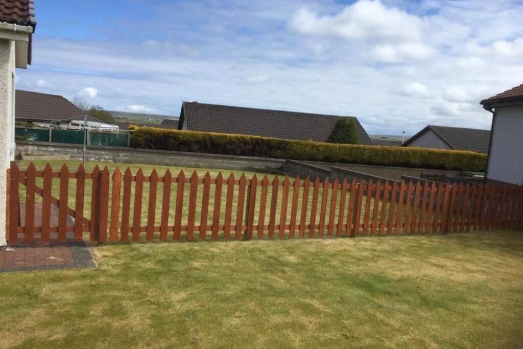 Two Bed Bungalow With Garage And Hot Tub Apartamento Thurso Exterior foto